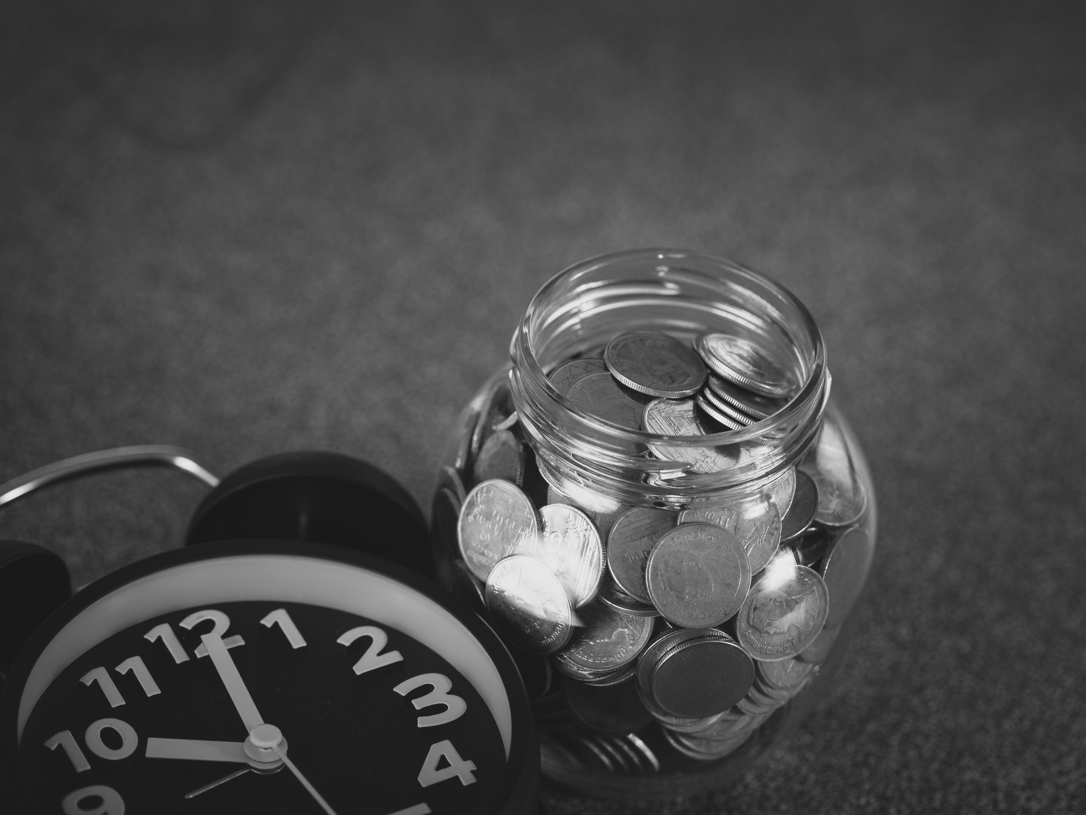 Weekend Hustles That Chip Away at Debt Fast